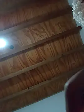 Ernesthot82's Live XXX Chat