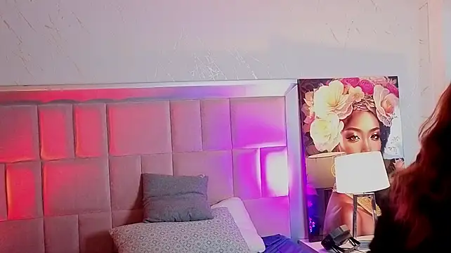Chat XXX en directo de Arii_Stonee