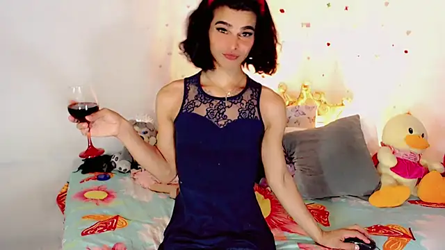 lilith-12's Live XXX Chat
