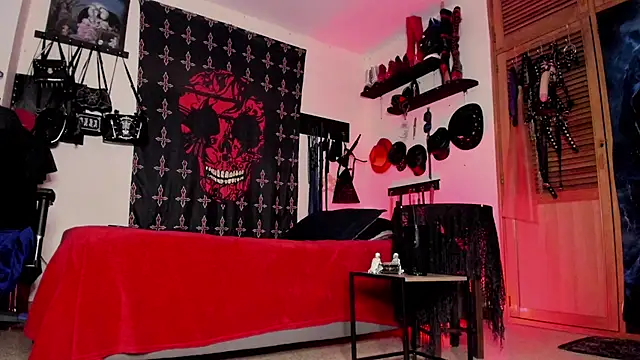 DominatrixBlue 现场XXX聊天