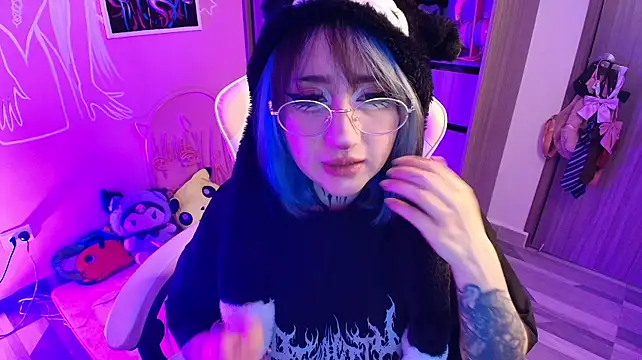 Miwa_violet live XXX chat