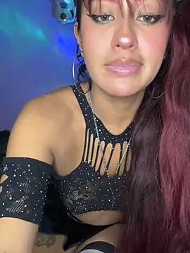 Leyla_collinss_ Chat XXX in diretta
