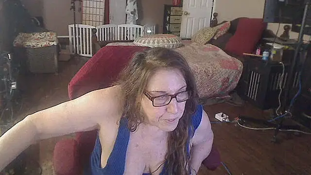 XXX chat uživo modela Ireallysquirt