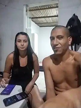 Rodri-Cami's Live XXX Chat