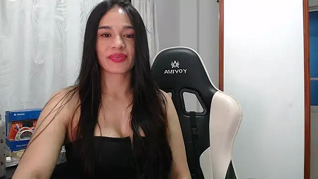 Ann_y Live XXX-Chat