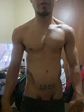 Taylor_DiamondBoy live XXX chat