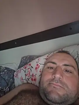 Chat XXX ao vivo de StrictBobby