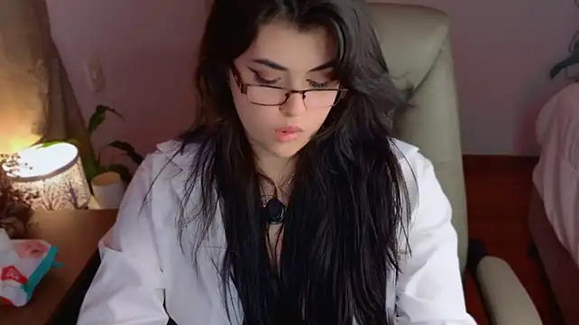 Nannicutee's Live XXX Chat