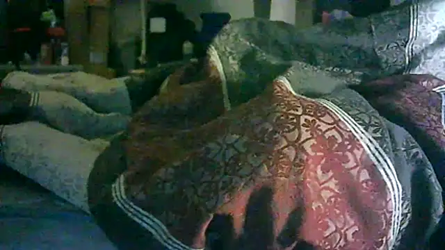 CR3M3_FIR3 – Naživo XXX chat