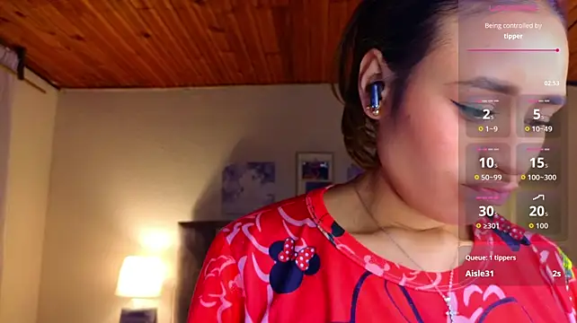 XXX chat uživo modela Victoria_Hils