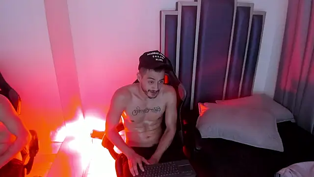 Damiam_23 Live XXX-Chat
