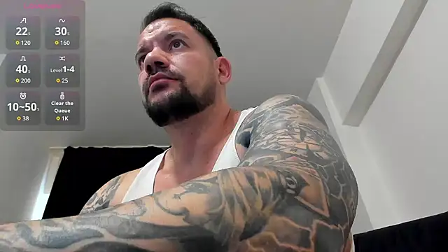 musclemonster31 Adlı Modelin Canlı XXX Sohbeti