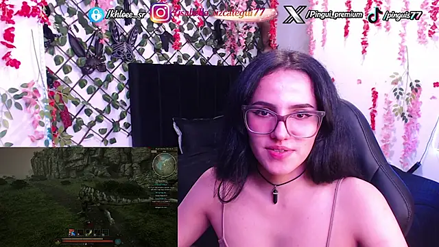 XXX chat uživo modela khloe_srr