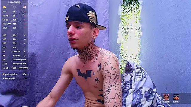 TheBatMansion Live XXX Chat