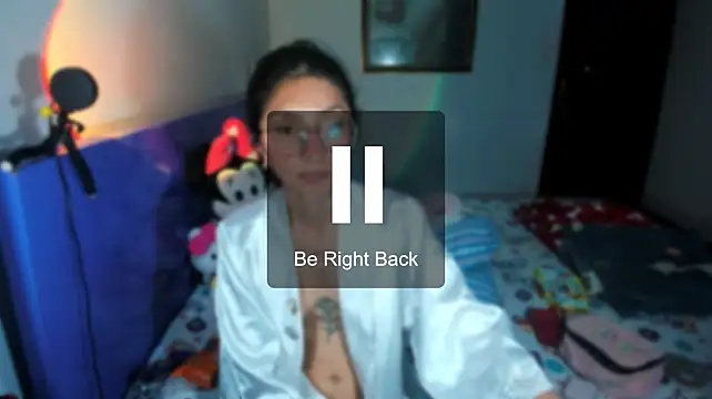 Anais_lux Adlı Modelin Canlı XXX Sohbeti