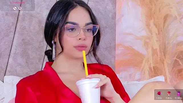 Chat +18 de Maddie_Evanss ao vivo