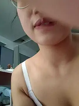 SikX1112 现场XXX聊天