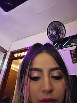 Chat +18 de CelesteBlaze_ ao vivo