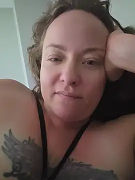 Živý XXX chat julimonroe