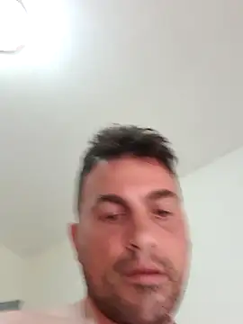 XXX chat uživo modela Rinox87