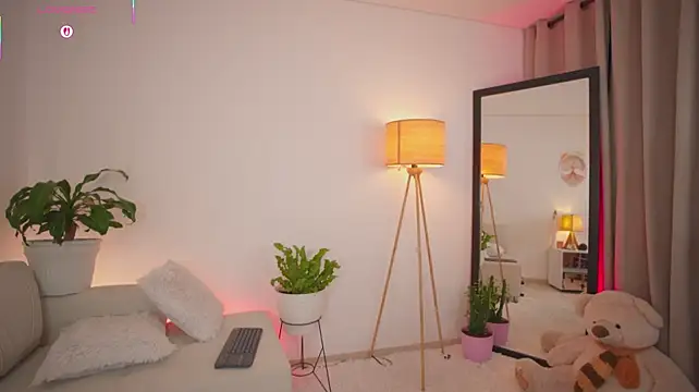 roxie_gates_ XXX чат на живо