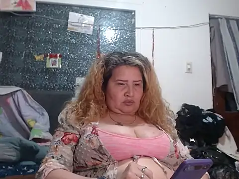Chat XXX en directo de Perla1981--