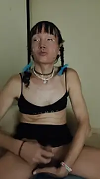 Tselka live XXX chat