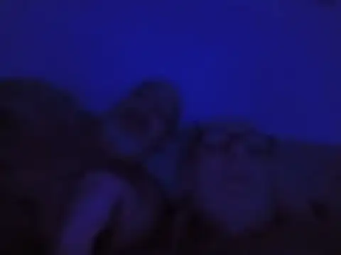 Toby2712's Live XXX Chat