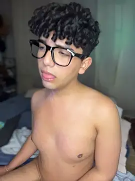 Kairoo_ Live XXX-chat
