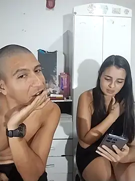 Rodri-Cami Chat XXX live