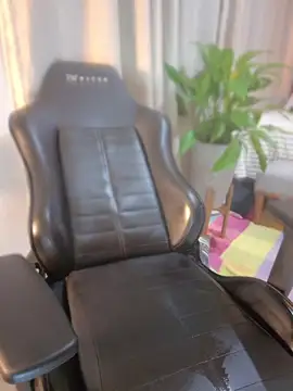 Živý XXX chat Paulette-squirt