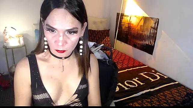 NinaDOM4CUM Adlı Modelin Canlı XXX Sohbeti