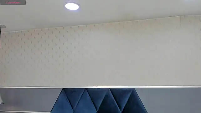 Chat XXX Live AprilDeRossi