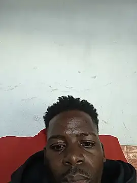 Choco_Boy_Big_Dick Adlı Modelin Canlı XXX Sohbeti