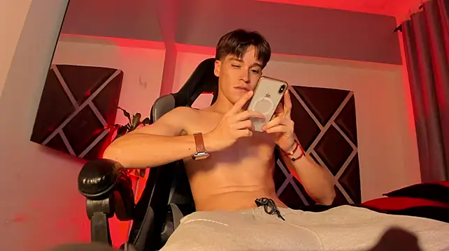 Axel_Royce – Naživo XXX chat
