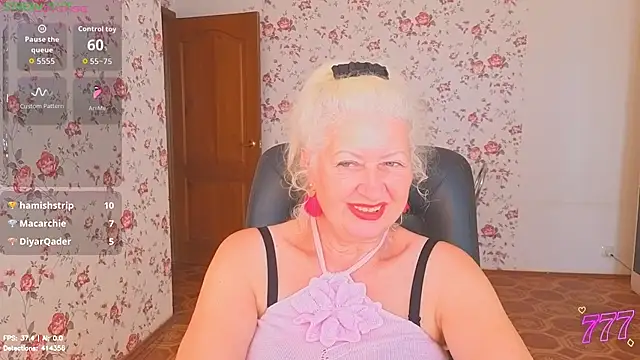 Maya_Mayflower Chat XXX in diretta