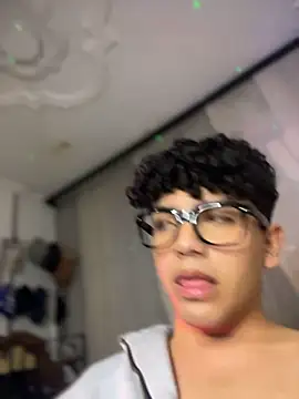 Živý XXX chat Kairoo_