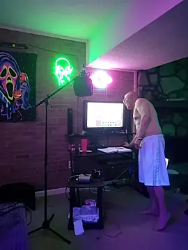 chronic_vibez's Live XXX Chat