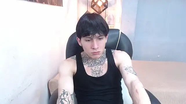 Cry_thereal XXX чат на живо