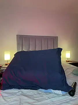 XXX chat uživo modela DanikRosse