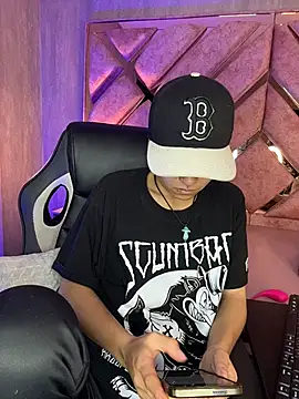 Chat XXX Live ian_mathias_