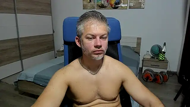 RobbyShawz Adlı Modelin Canlı XXX Sohbeti