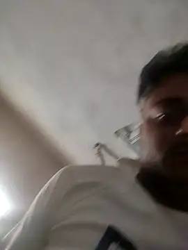 HOTHARDFUCKER0 Adlı Modelin Canlı XXX Sohbeti