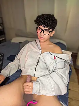 Kairoo_ XXX чат на живо