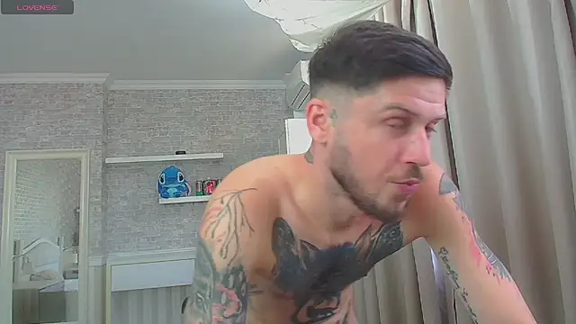 JonahShaw – Live XXX-chat