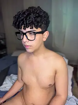 Kairoo_ Live XXX Chat