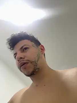 LujuriaINK Live XXX Chat