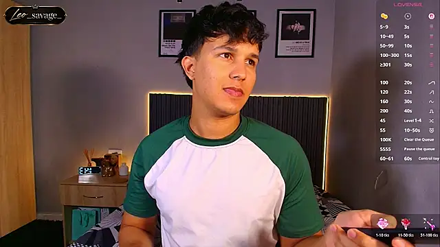 Leo_Savage_ Live XXX-chat