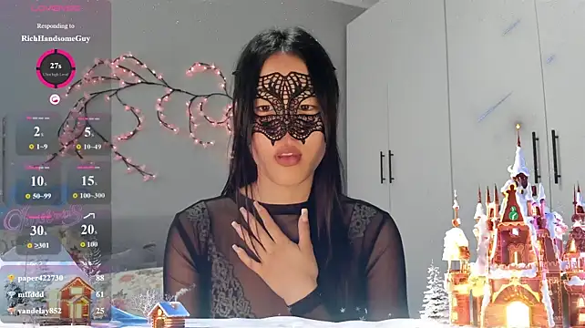 HelenBlazeTrt Adlı Modelin Canlı XXX Sohbeti