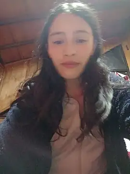 Chat +18 de Hanha00 ao vivo